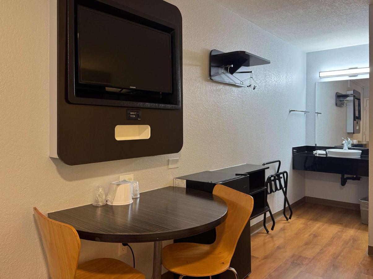Motel 6-Simi Valley, Ca Buitenkant foto