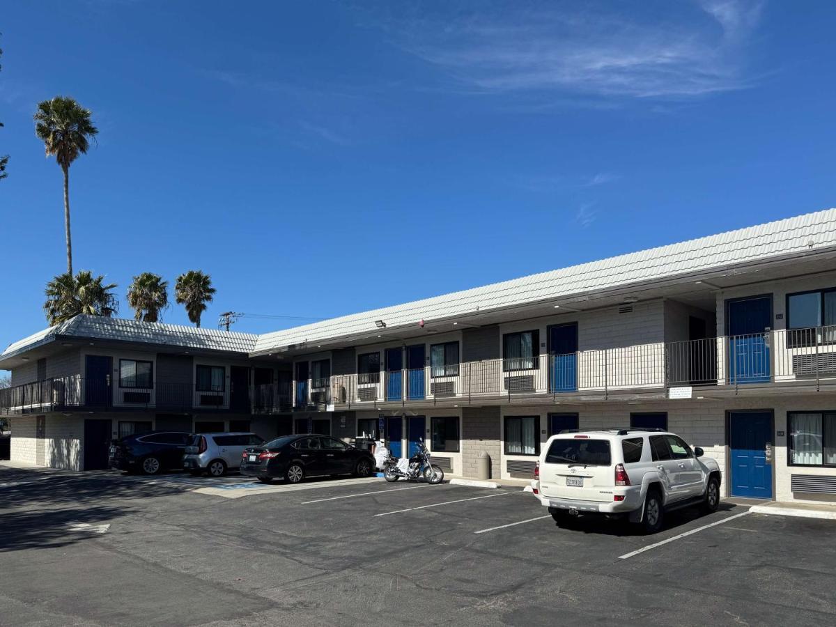 Motel 6-Simi Valley, Ca Buitenkant foto